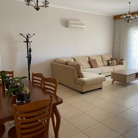 Appartement Holiday City Center